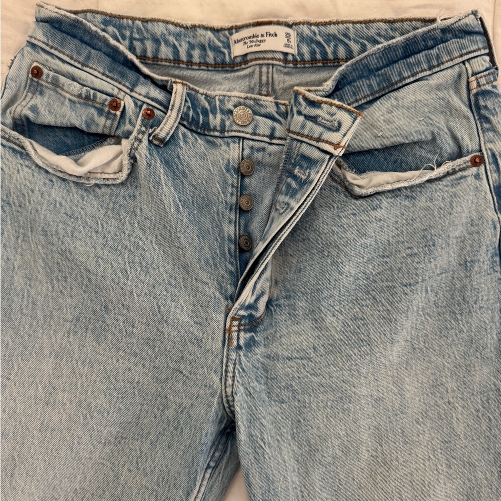 Abercrombie & Fitch The 90’s low rise baggy jeans